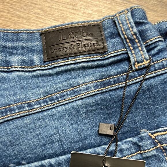 Lucky & Blessed Distressed Denim Capri Size 4 - Picture 5 of 9